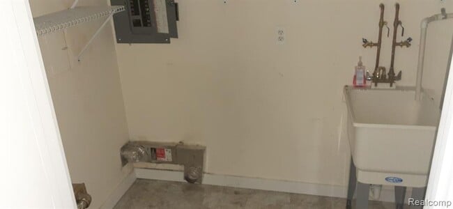 Building Photo - 1516 Marion Ave