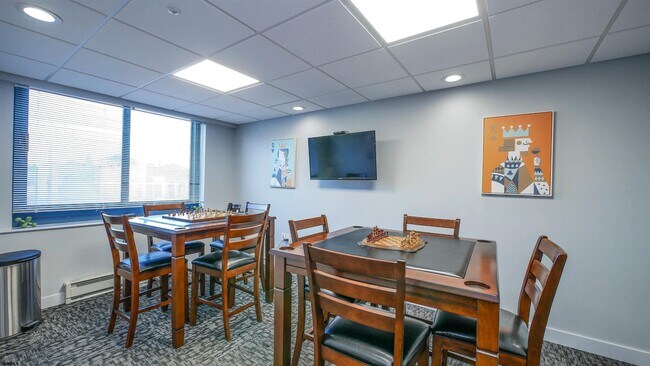 Building Photo - 526 Pacific Ave