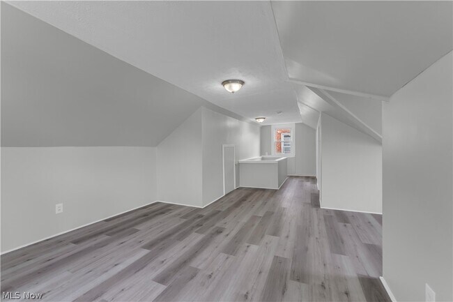Building Photo - 4461 W 137th St