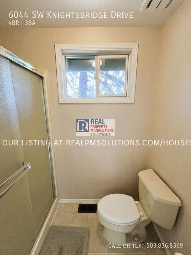 Building Photo - 6044 SW Knightsbridge Dr