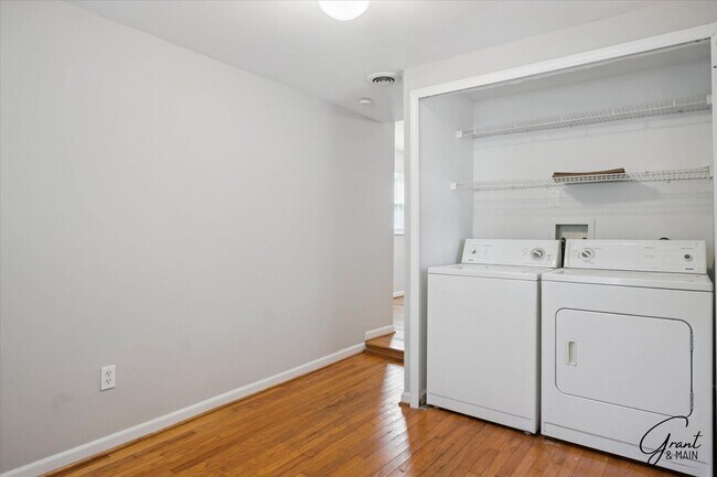 Building Photo - Ferndale 2 bedroom $1795