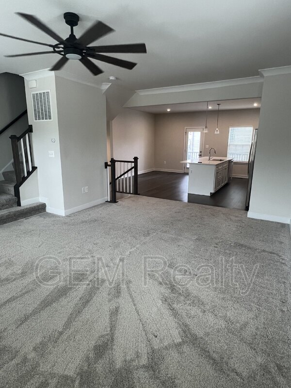 Building Photo - 1101 Rampart Dr