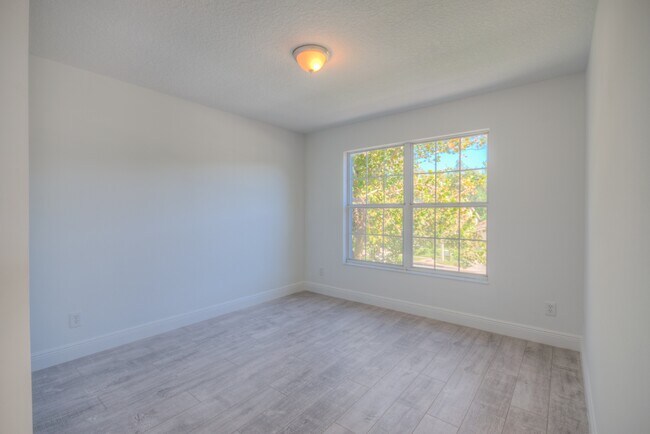 Building Photo - 14610 Astina Way