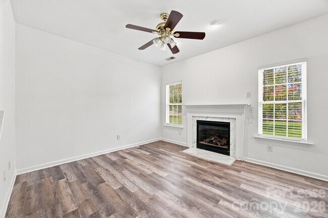 Building Photo - 1748 Chinchester Ln