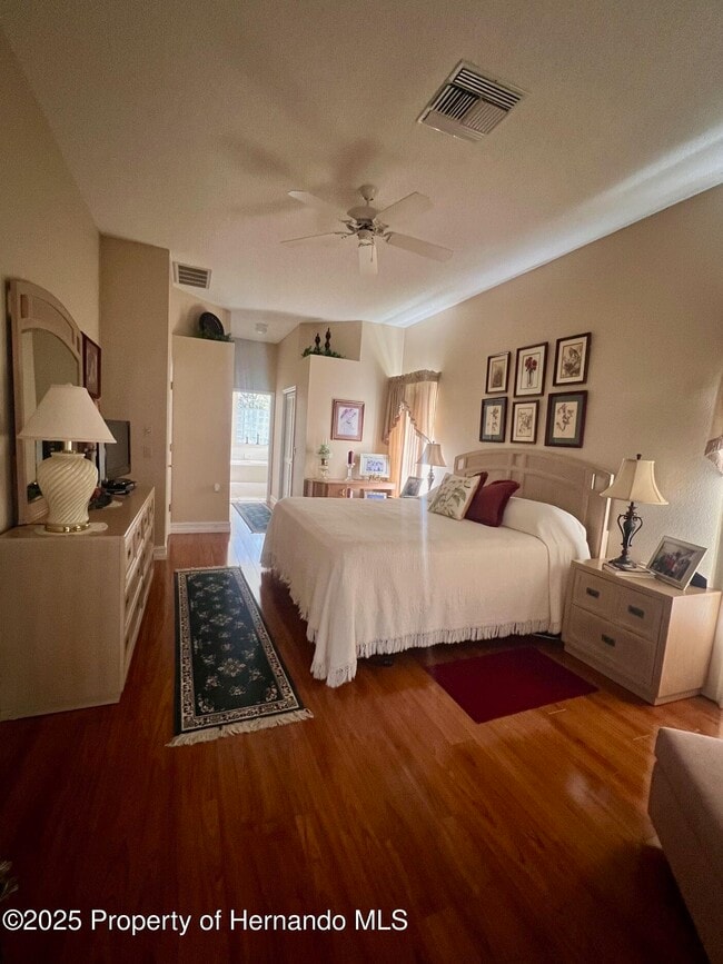 Building Photo - 7424 Harvard Hills Pl