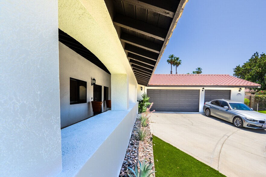 Building Photo - 74830 Waring Ct