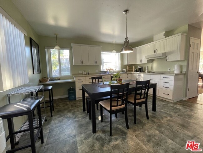 Building Photo - 7802 Airport Blvd