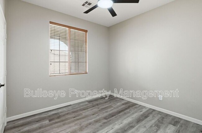 Building Photo - 2047 S Jefferson