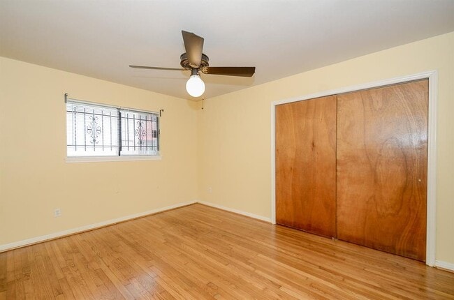 Building Photo - 701 Redan St