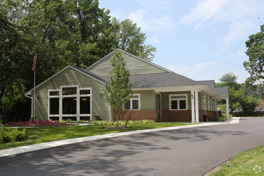 Primary Photo - Glenwood Gardens Apartments