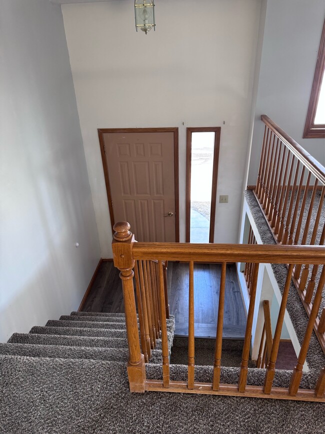 Building Photo - 7804 S 71st Ave