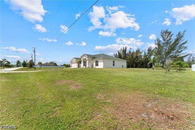 Building Photo - 1240 NW 22nd Pl