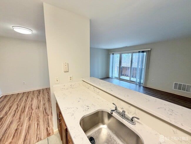 Building Photo - 9208 Tamarron Dr