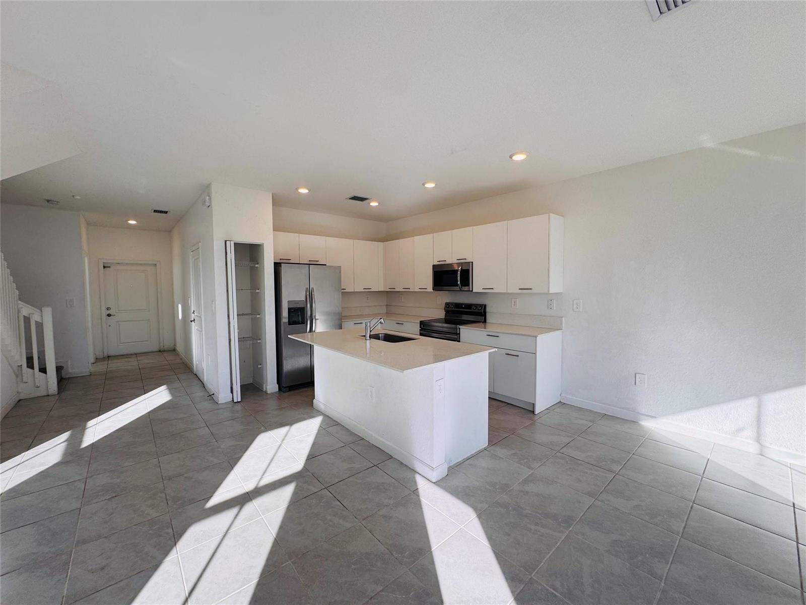 Building Photo - 2437 NW 131st Cir