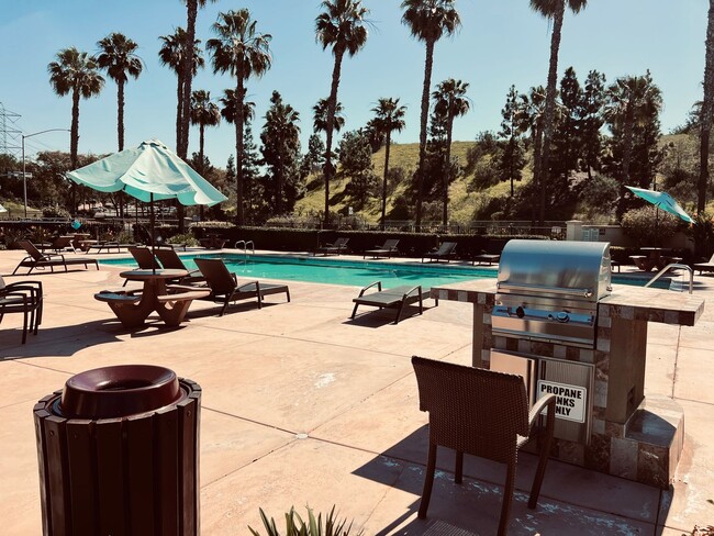 Building Photo - Recently Reduced Price- Chula Vista 3 Bedroom 2.5 bath townhome style corner unit