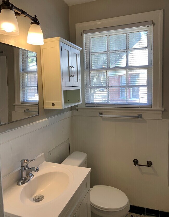 Building Photo - Charming Corner Lot Home with Huge Fenced Yard with Detached Garage