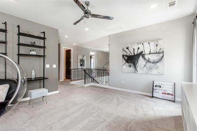 Building Photo - 2468 Electra Dr