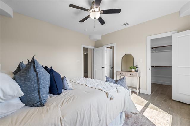 Building Photo - 907 Colorado River Dr