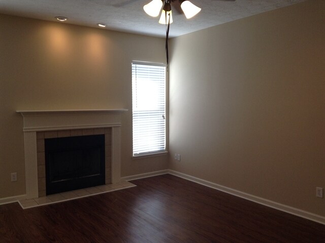 Building Photo - 6529 Caressa Way