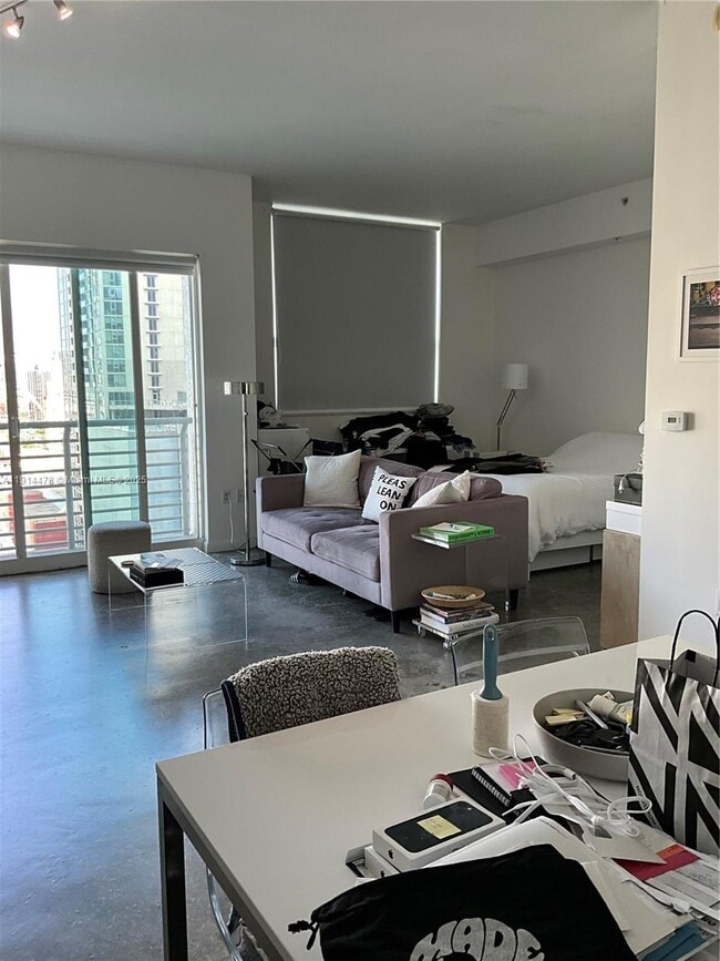 Building Photo - 133 NE 2nd Ave