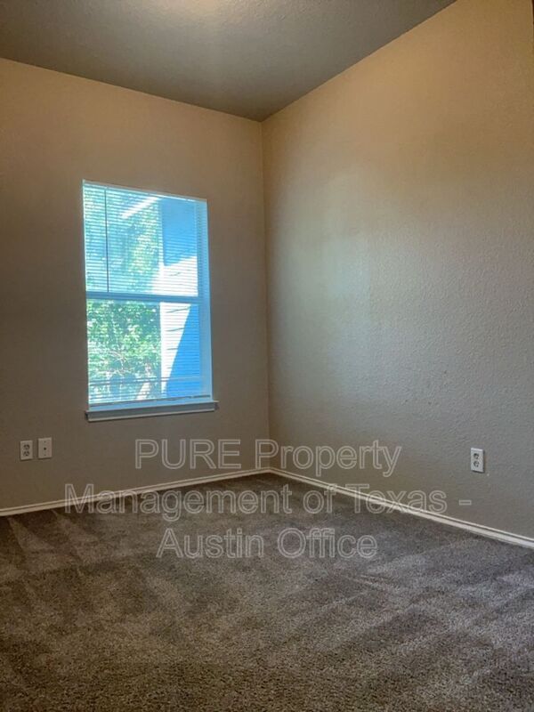 Building Photo - 302 Windridge Village Cove