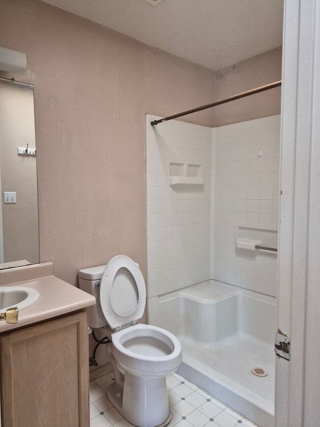 Building Photo - 4604 Bismark Hills Way NE