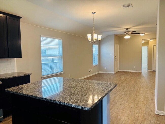 Building Photo - 1310 Walden Pond Dr