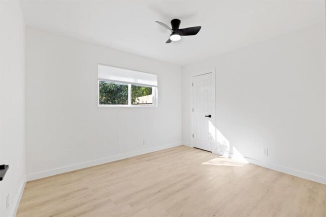 Building Photo - 5302 Woodmoor Dr