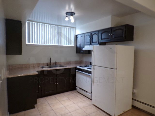 Building Photo - 147 Huronview Ct