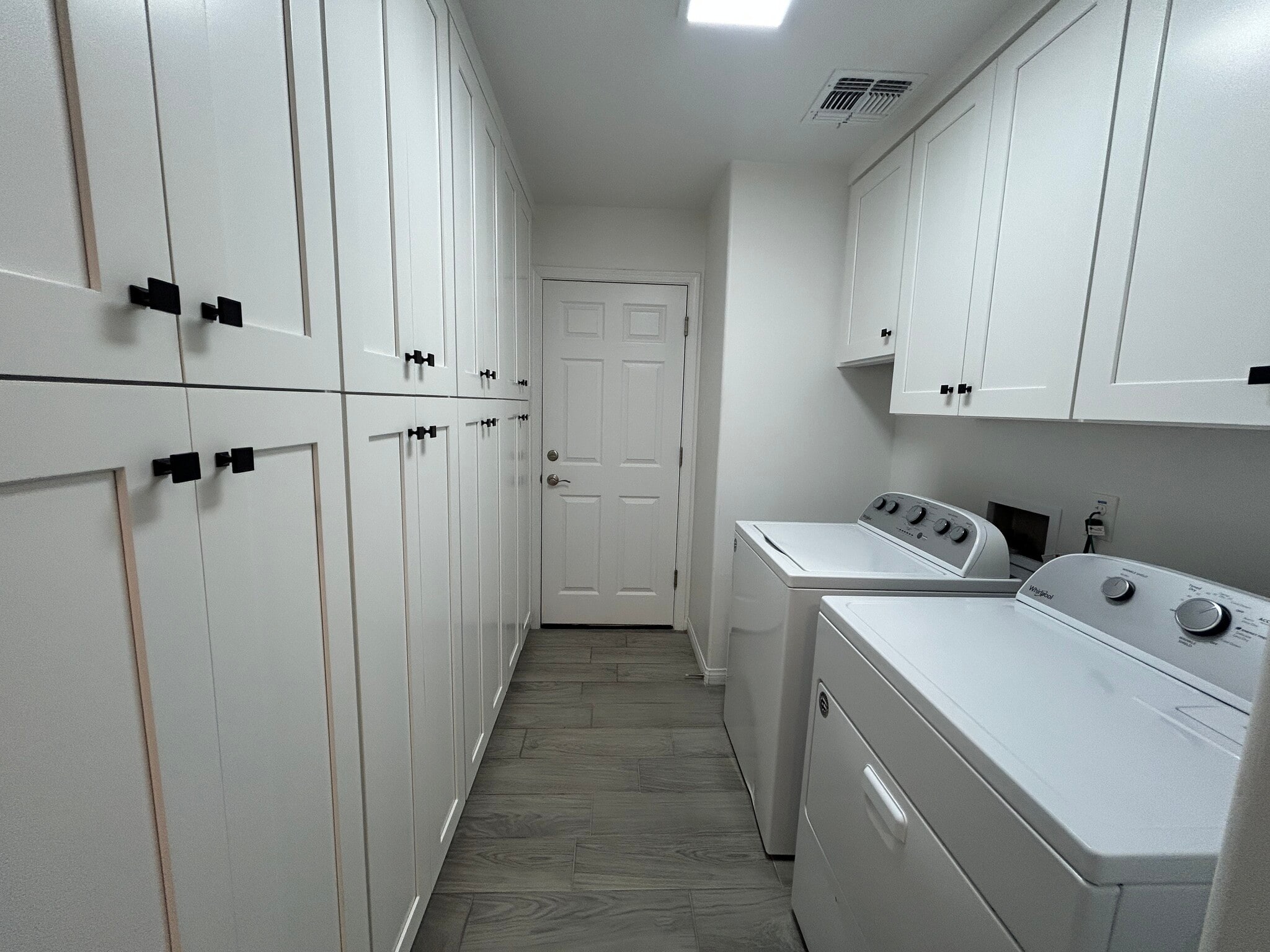 Building Photo - 9208 W Coolidge St