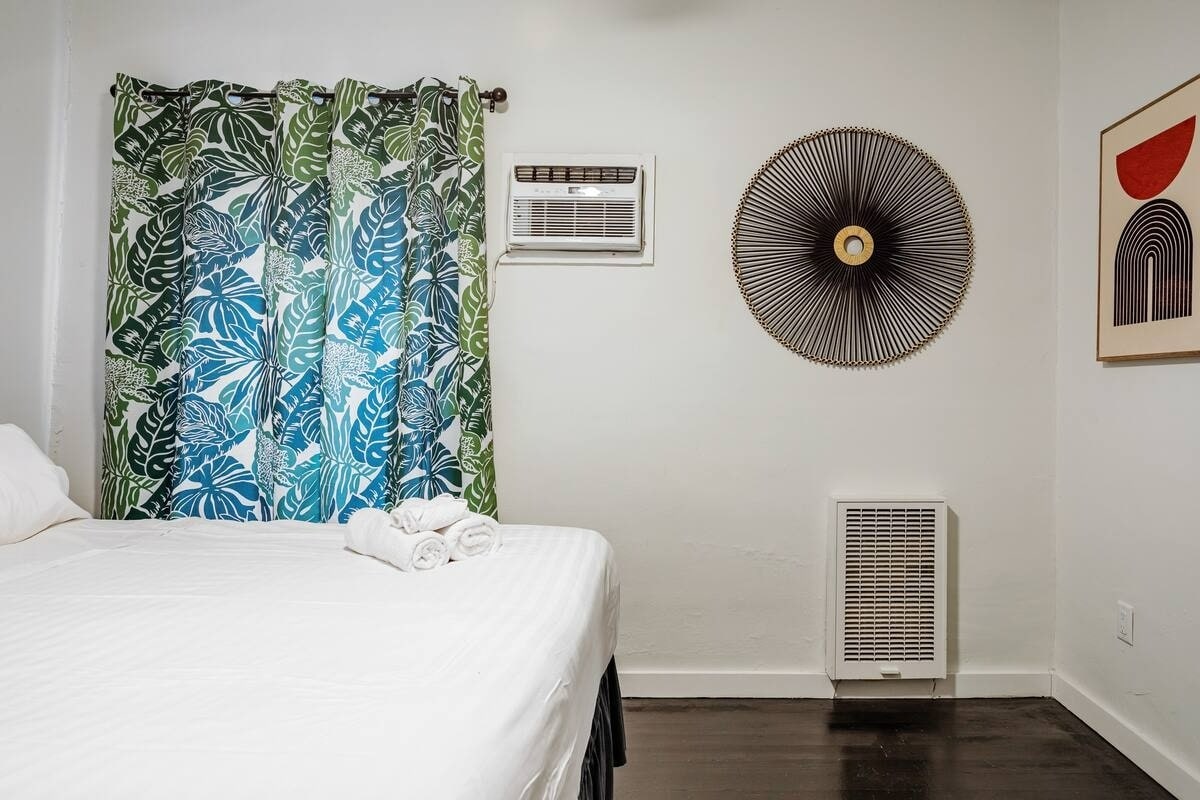 Building Photo - 1806 Washington Way