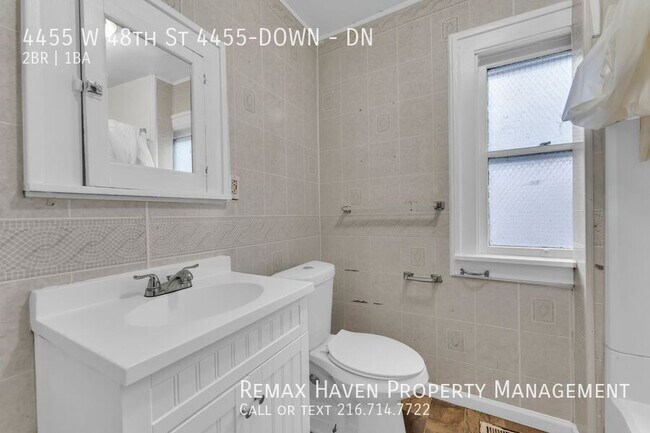 Building Photo - 4455 W 48th St