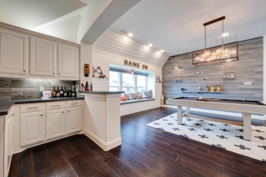 Building Photo - 12893 Wolf Snare Dr