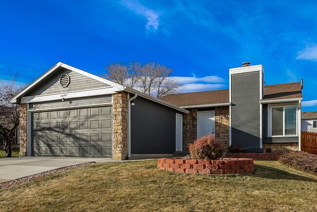 Building Photo - 12155 Elm Way