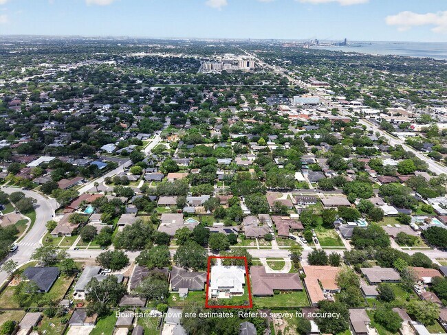 Building Photo - 609 Peerman Pl