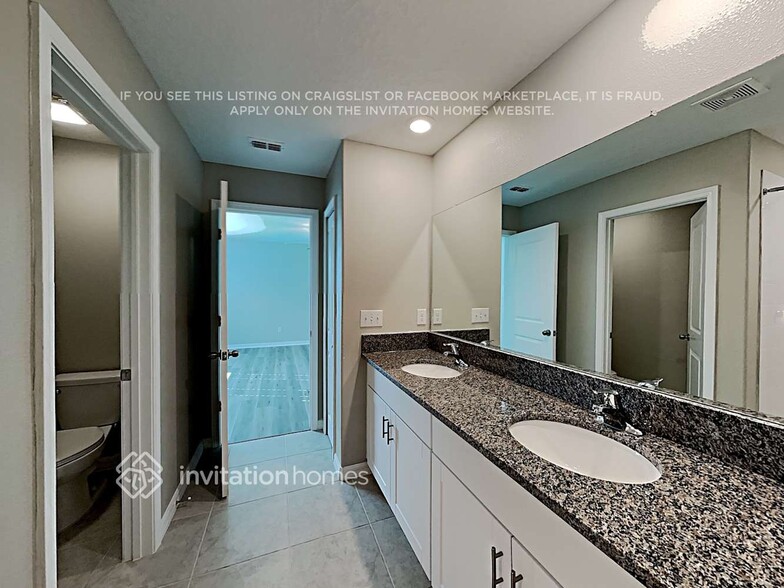 Building Photo - 13648 Wild Ginger St