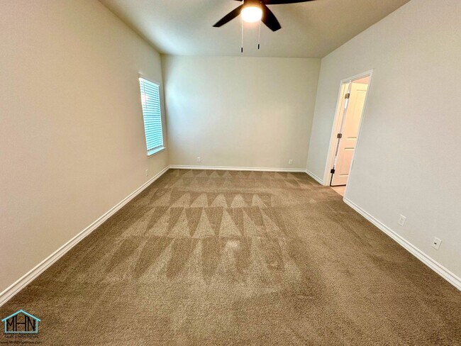 Building Photo - Spacious & Modern 5-Bedroom Rental Home in Riverstone at Westpointe!