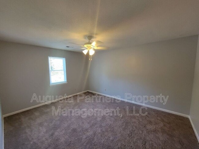 Building Photo - 4768 Red Leaf Ct