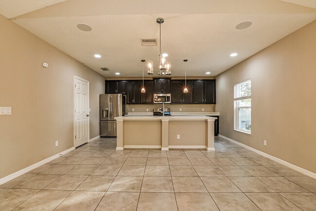 Building Photo - 9808 Kinmore Dr