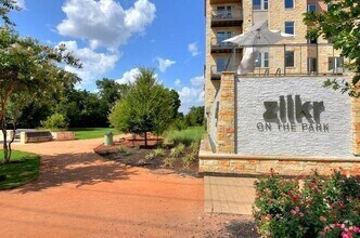 Building Photo - 1900 Barton Springs Rd