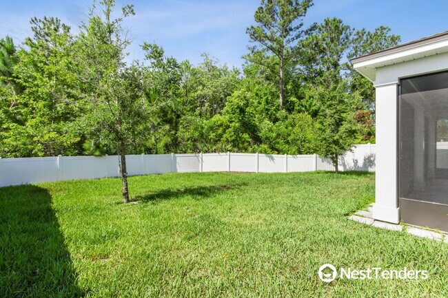 Building Photo - Stunning Northside Home!