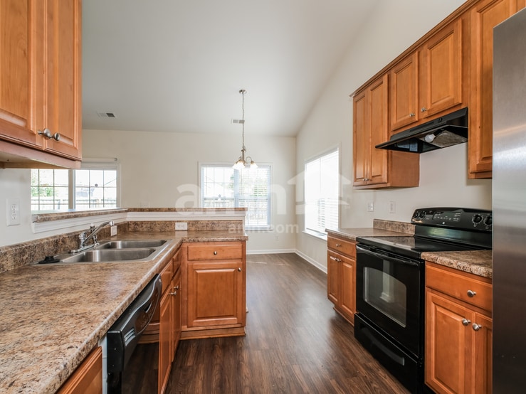 Building Photo - 1408 Parkland Way