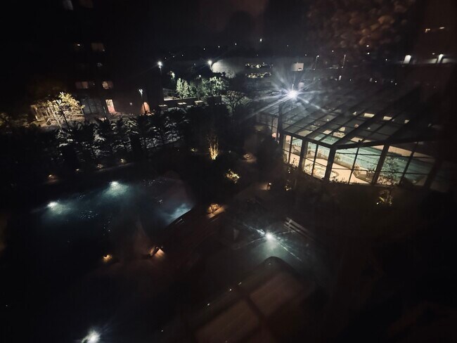 Building Photo - 4 Martine Ave