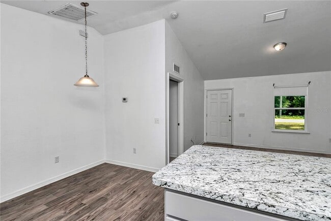 Building Photo - 5936 NW 56th Pl