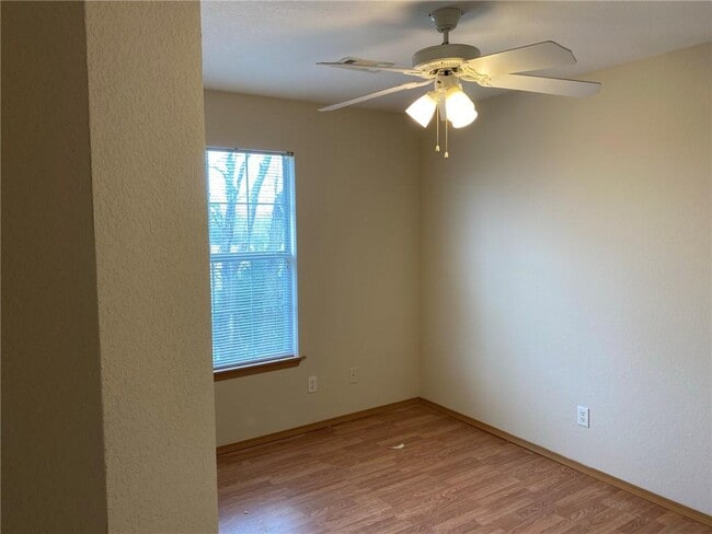 Building Photo - 3066 Memory Ln