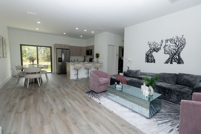 Building Photo - Brand-New Single-Family Home for Rent