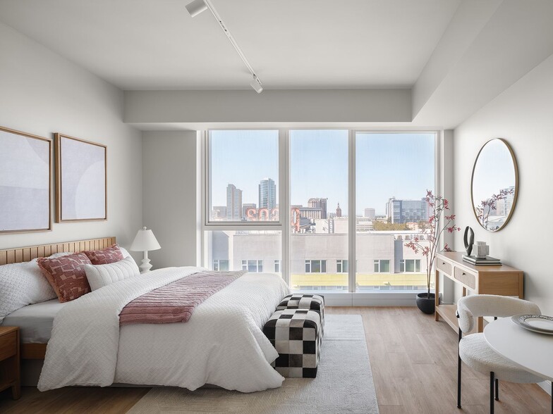 Interior Photo - The Fay