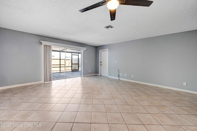 Building Photo - 1134 Mary Joye Ave