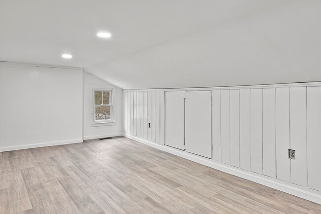 Building Photo - 138 Walker Rd