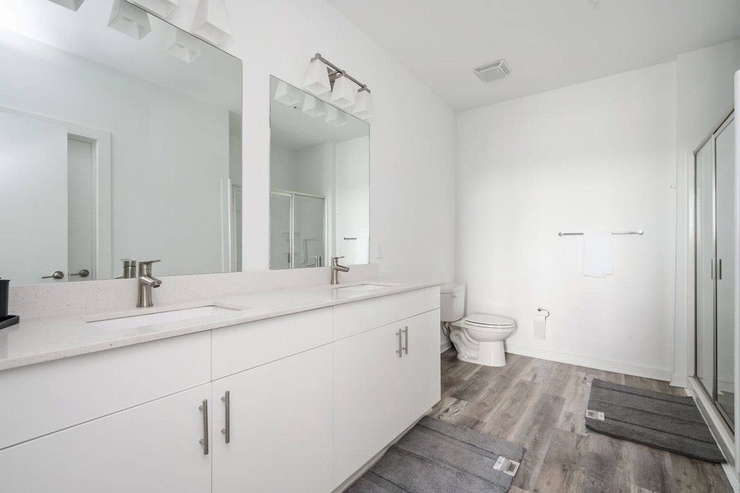 Building Photo - 542 Boulevard NE